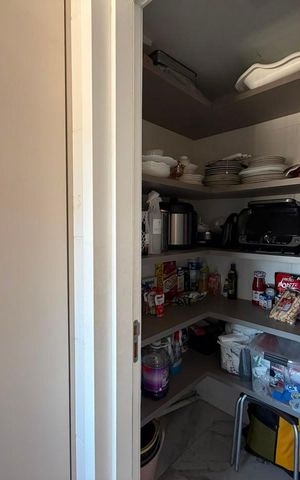 Apartamento à venda com 110m², 3 quartos e 2 vagas Apartamento à venda com 110m², 3 quartos e 2 vagasDespensa