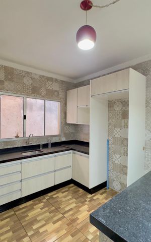 Casa para alugar com 98m², 2 quartos e 1 vagaCozinha