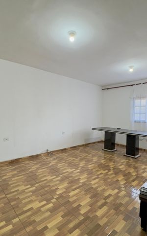 Casa para alugar com 98m², 2 quartos e 1 vagaSala