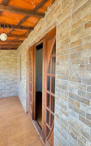 Casa para alugar com 98m², 2 quartos e 1 vagaSacada terraço 