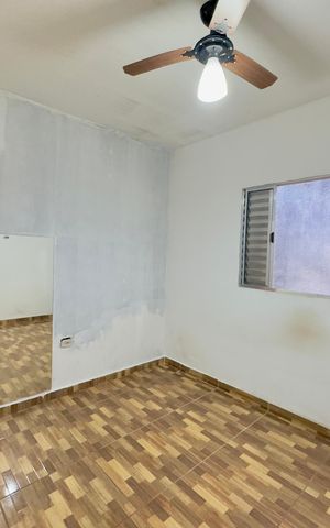Casa para alugar com 98m², 2 quartos e 1 vagaQuarto 1