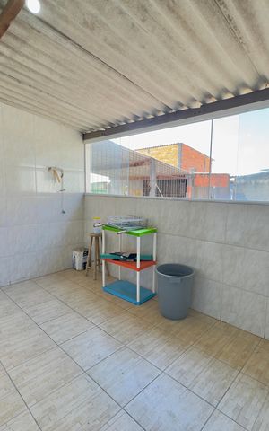 Casa para alugar com 98m², 2 quartos e 1 vagaÁrea de Serviço