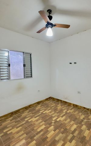 Casa para alugar com 98m², 2 quartos e 1 vagaQuarto 1