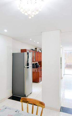 Casa à venda com 266m², 3 quartos e 2 vagasCopa