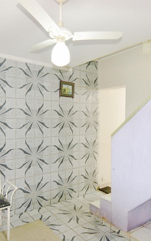 Casa à venda com 266m², 3 quartos e 2 vagasSala