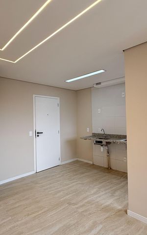 Apartamento à venda com 38m², 2 quartos e sem vaga Apartamento à venda com 38m², 2 quartos e sem vagaSala