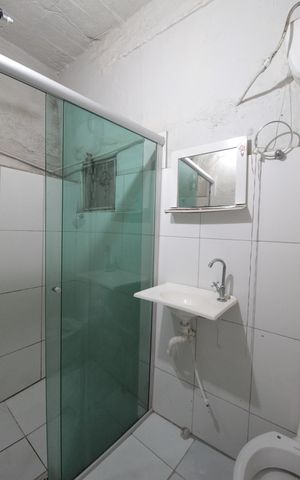 Casa para alugar com 70m², 1 quarto e sem vagaBanheiro