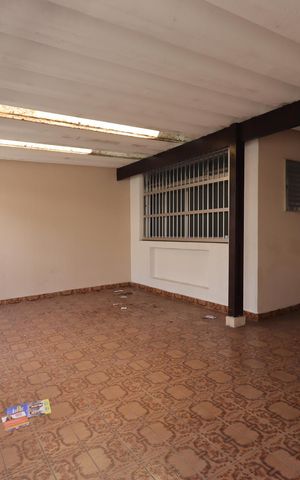 Casa para alugar com 126m², 2 quartos e 2 vagasGaragem