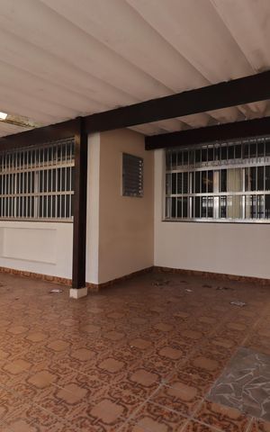 Casa para alugar com 126m², 2 quartos e 2 vagasGaragem