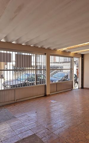Casa para alugar com 126m², 2 quartos e 2 vagasGaragem