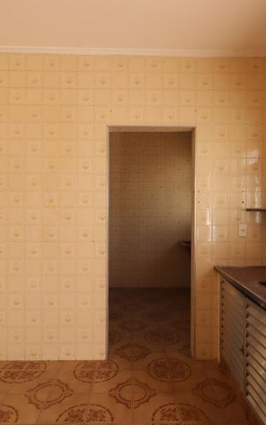 Casa para alugar com 126m², 2 quartos e 2 vagasCozinha