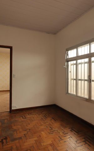Casa para alugar com 126m², 2 quartos e 2 vagasSala de TV