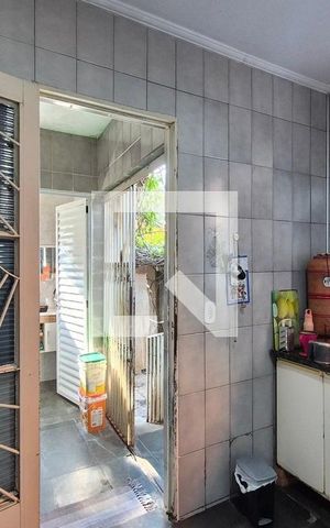 Casa à venda com 81m², 3 quartos e 2 vagas