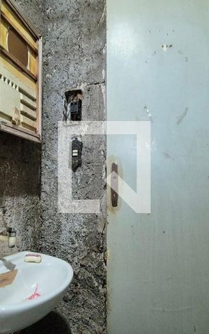 Casa à venda com 81m², 3 quartos e 2 vagas