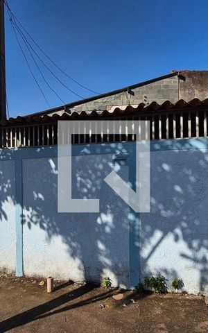 Casa à venda com 81m², 3 quartos e 2 vagas