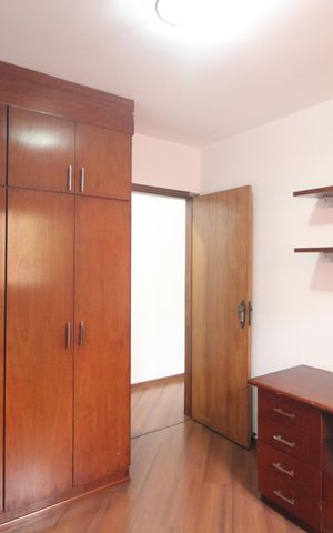 Casa à venda com 217m², 3 quartos e 2 vagasQuarto 1