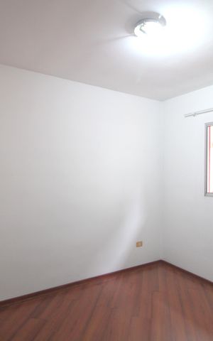 Casa à venda com 217m², 3 quartos e 2 vagasQuarto 2