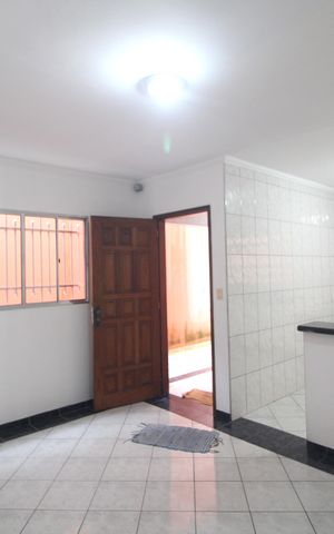 Casa à venda com 217m², 3 quartos e 2 vagasCopa