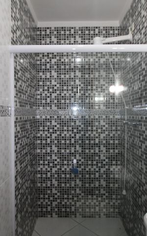 Casa para alugar com 100m², 2 quartos e 2 vagasBanheiro da Suíte 2