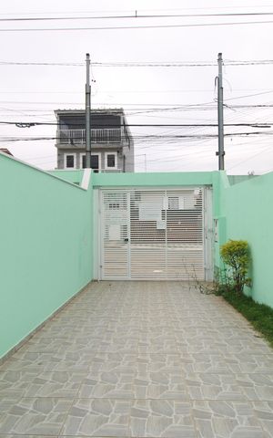 Casa para alugar com 100m², 2 quartos e 2 vagasGaragem