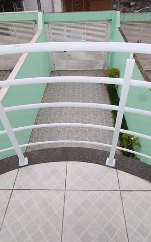 Casa para alugar com 100m², 2 quartos e 2 vagasVaranda da Suíte 1