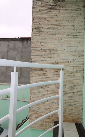 Casa para alugar com 100m², 2 quartos e 2 vagasVaranda da Suíte 1