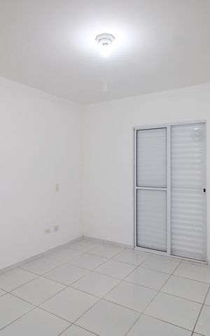 Casa para alugar com 100m², 2 quartos e 2 vagasQuarto 1 - Suíte