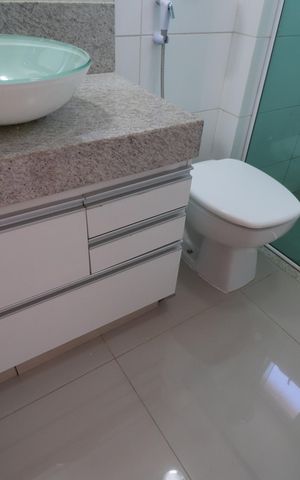 Apartamento para alugar com 180m², 3 quartos e 2 vagasBanheiro do Quarto 3