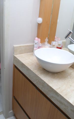 Apartamento à venda com 80m², 3 quartos e 2 vagasBanheiro 1