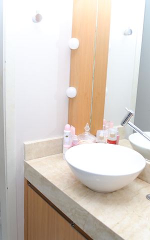 Apartamento à venda com 80m², 3 quartos e 2 vagasBanheiro 1