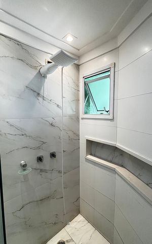 Apartamento para alugar com 123m², 3 quartos e 4 vagas Apartamento para alugar com 123m², 3 quartos e 4 vagasBanheiro da Suíte