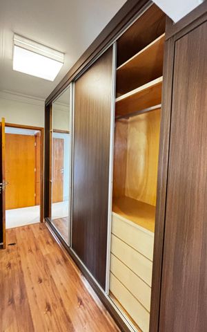 Apartamento para alugar com 123m², 3 quartos e 4 vagas Apartamento para alugar com 123m², 3 quartos e 4 vagasCloset da Suíte