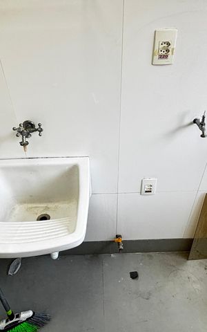 Apartamento para alugar com 123m², 3 quartos e 4 vagas Apartamento para alugar com 123m², 3 quartos e 4 vagasÁrea de Serviço