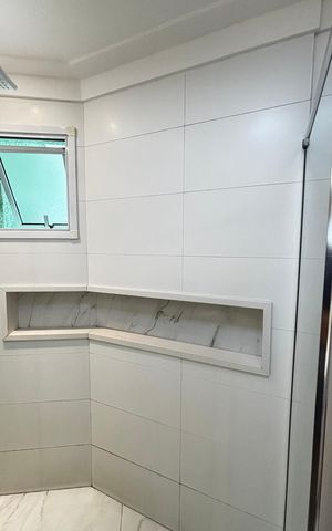 Apartamento para alugar com 123m², 3 quartos e 4 vagas Apartamento para alugar com 123m², 3 quartos e 4 vagasBanheiro da Suíte