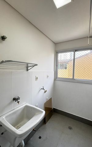 Apartamento para alugar com 123m², 3 quartos e 4 vagas Apartamento para alugar com 123m², 3 quartos e 4 vagasÁrea de Serviço