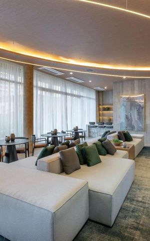 Apartamento à venda com 175m², 3 quartos e 3 vagas Apartamento à venda com 175m², 3 quartos e 3 vagasHall social