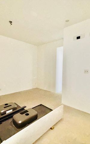 Apartamento à venda com 175m², 3 quartos e 3 vagas Apartamento à venda com 175m², 3 quartos e 3 vagasSuíte 1