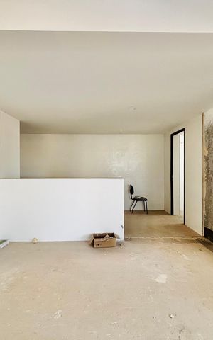 Apartamento à venda com 175m², 3 quartos e 3 vagas Apartamento à venda com 175m², 3 quartos e 3 vagasCozinha
