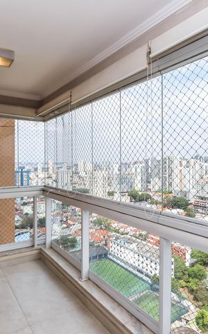 Apartamento para alugar com 143m², 3 quartos e 2 vagasVaranda