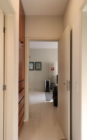 Apartamento para alugar com 77m², 2 quartos e 1 vagaCorredor 