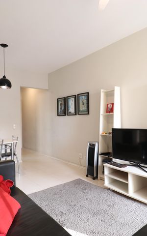 Apartamento para alugar com 77m², 2 quartos e 1 vagaSala
