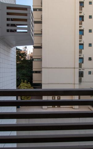 Apartamento à venda com 129m², 3 quartos e 2 vagasÁrea de Serviço Vista