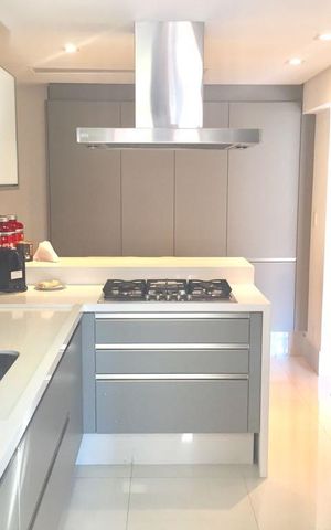 Apartamento à venda com 125m², 3 quartos e 2 vagas Apartamento à venda com 125m², 3 quartos e 2 vagasCozinha