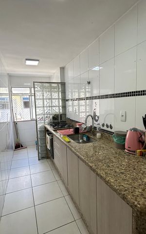 Apartamento à venda com 60m², 2 quartos e 2 vagasCozinha