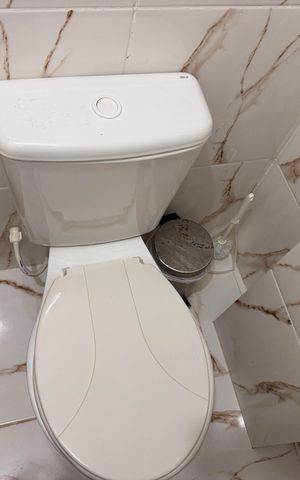Casa de condomínio para alugar com 76m², 1 quarto e 1 vaga Casa de condomínio para alugar com 76m², 1 quarto e 1 vagaBanheiro Social