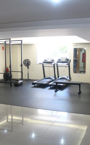 Apartamento à venda com 176m², 2 quartos e 2 vagasÁrea comum - Academia