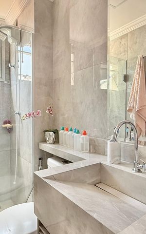 Apartamento à venda com 53m², 2 quartos e 1 vaga Apartamento à venda com 53m², 2 quartos e 1 vagaSuíte - Banheiro