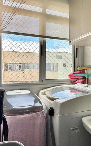 Apartamento à venda com 53m², 2 quartos e 1 vaga Apartamento à venda com 53m², 2 quartos e 1 vagaCozinha e Área de Serviço