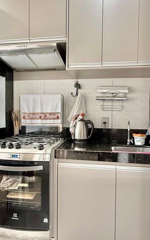 Apartamento à venda com 53m², 2 quartos e 1 vaga Apartamento à venda com 53m², 2 quartos e 1 vagaCozinha e Área de Serviço