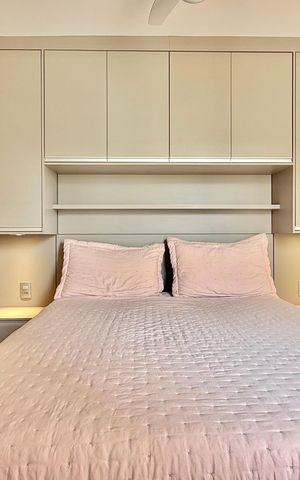 Apartamento à venda com 53m², 2 quartos e 1 vaga Apartamento à venda com 53m², 2 quartos e 1 vagaSuíte